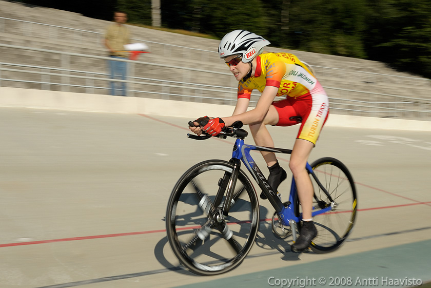 _DSC1078.jpg - N-18, 500 m: Virva Koski, Team Velo Cycling