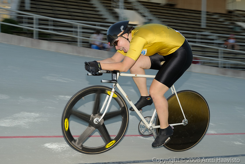 _DSC1185.jpg - Naiset, 500 m: Mirella Harju, Turun Urheiluliitto