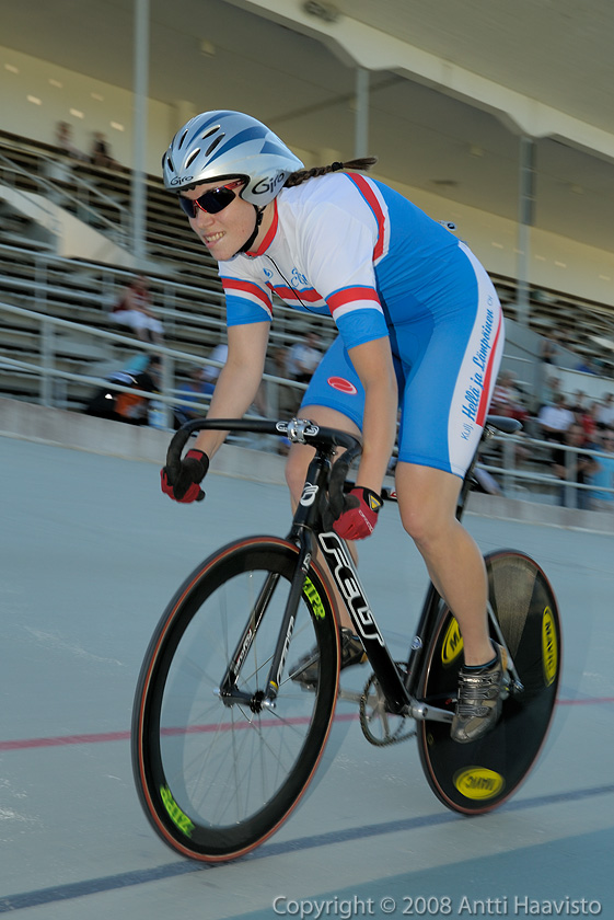 _DSC1190.jpg - Naiset, 500 m: Elisa Arvo, Cycle Club Helsinki