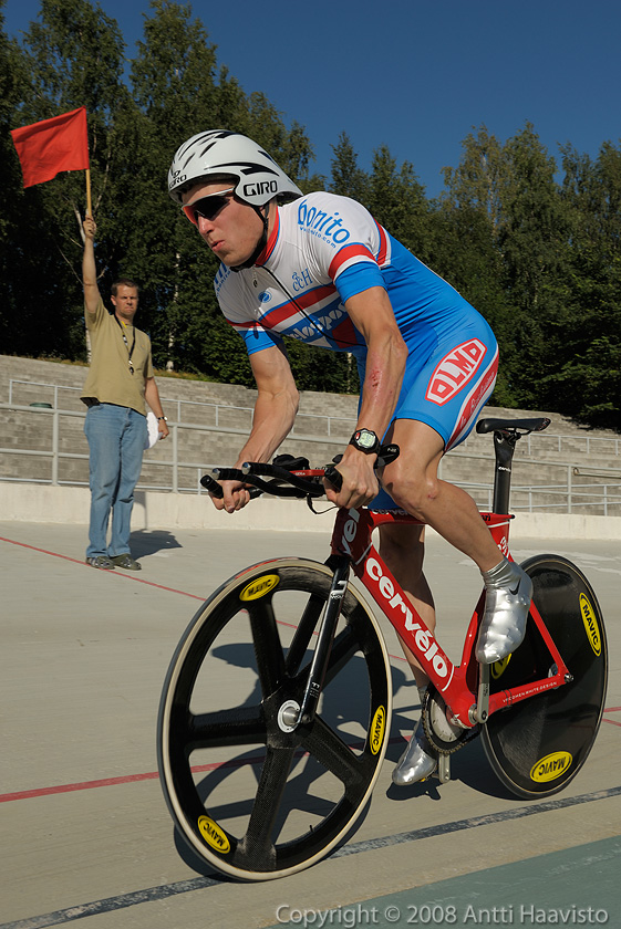 _DSC1296.jpg - Miehet, 1 km: Matti Pajari, Cycle Club Helsinki