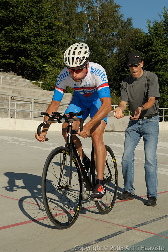 _DSC1410.jpg - M-40, 1 km: Johan Gustavson, Cycle Club Helsinki