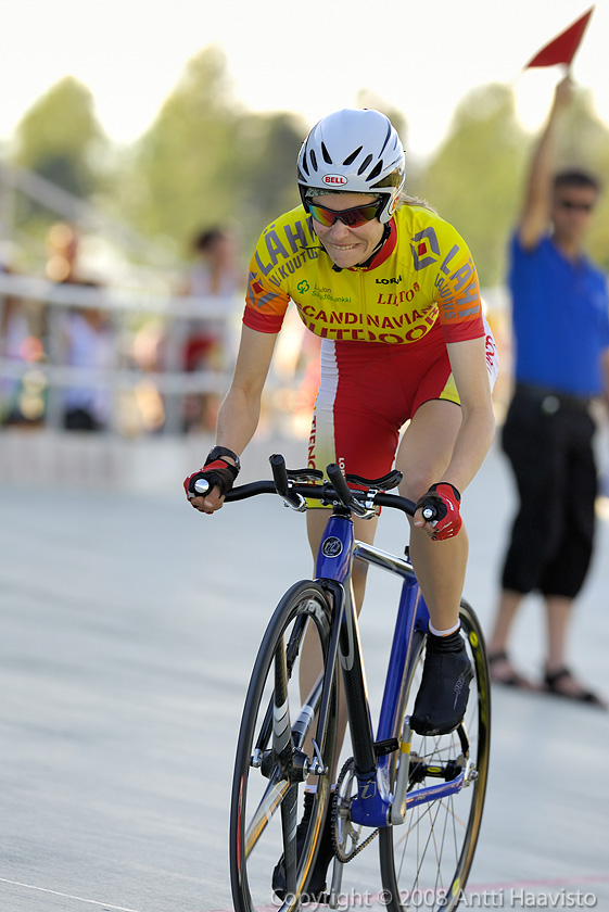 _DSC4793.jpg - Naiset, 500 m: Virva Koski, Team Velo Cycling