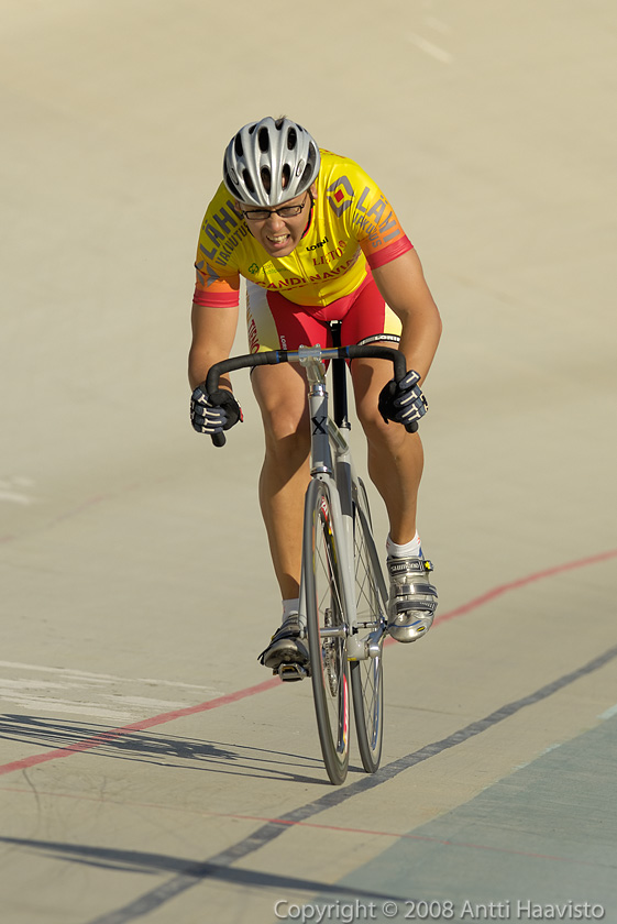 _DSC4907.jpg - M-30, 1 km: Jarno Korkka, Team Velo Cycling