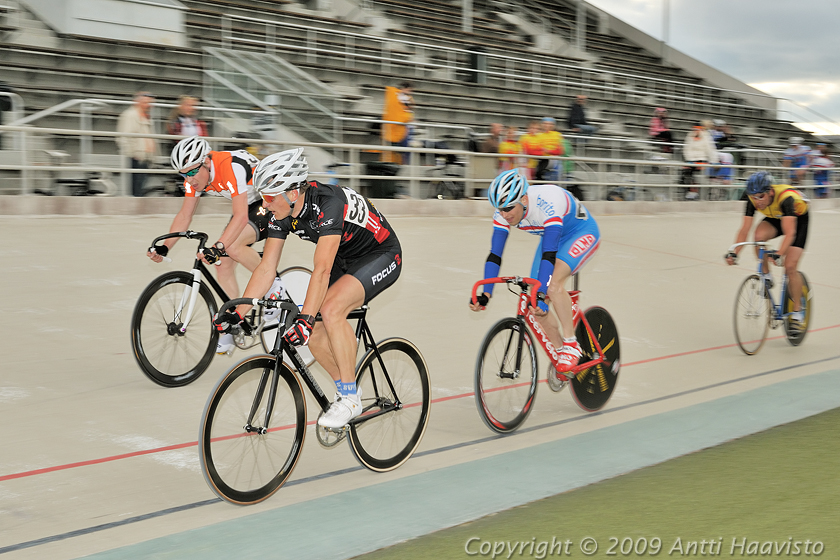 _DSC8098.jpg - Helsinki GP, Olympiavelodromi