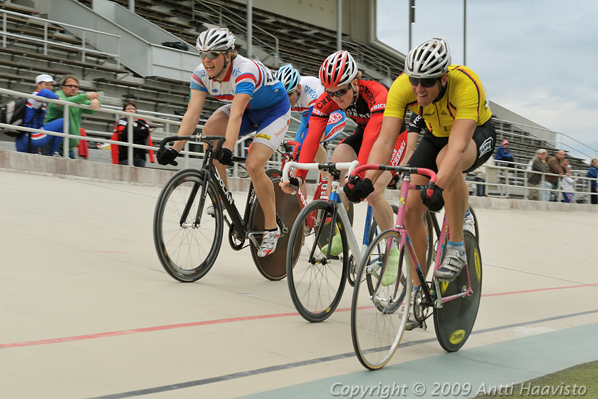 _DSC8341.jpg - Helsinki GP, Olympiavelodromi
