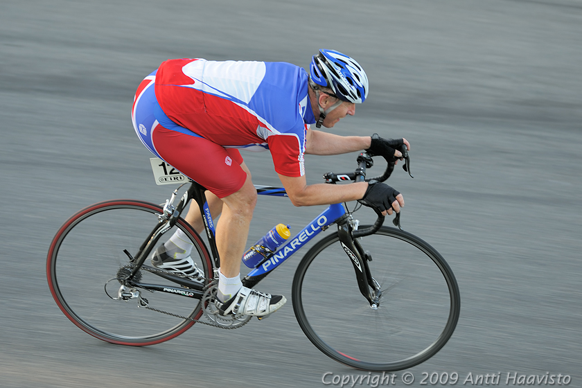 _DSC9774.jpg - KOH-I-NOOR -moottoriratakisat 2009, 5. osakilpailuJohannes Leppänen, Helsingin Työväen Luistelijat