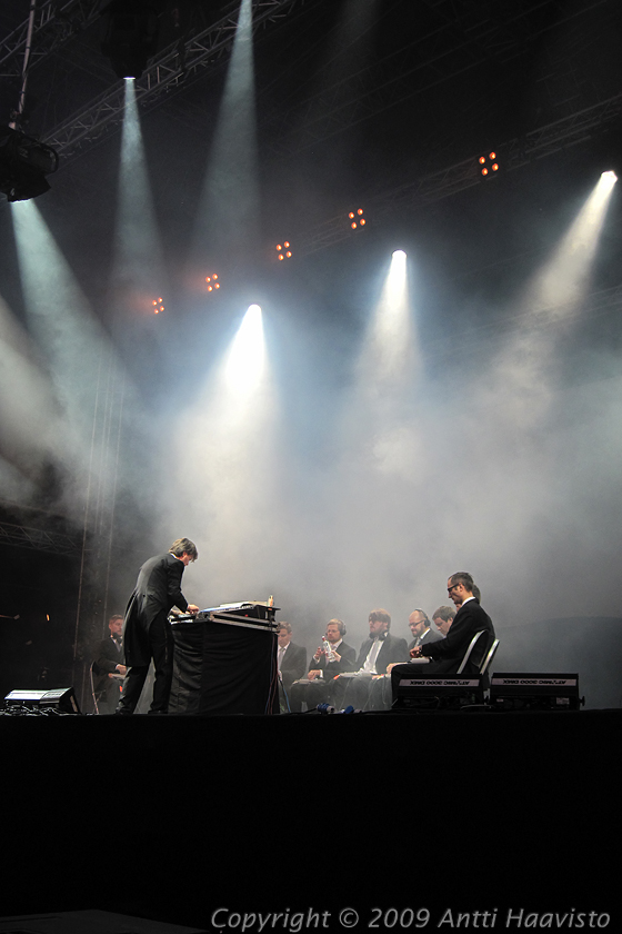 IMG_0083.jpg - Acid Symphony Orchestra Flow Festivalilla Helsingin Juhlaviikoilla