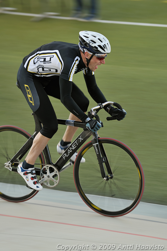 _DSC7348.jpg - Ratakilpailut Olympiavelodromilla 7.5.2009