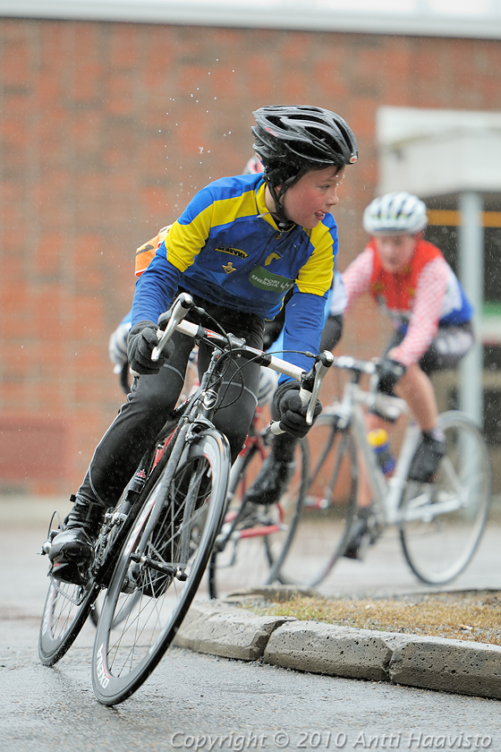 _DSC8263.jpg - Killin Kaivin -kortteliajo Tampereen Hervannassa