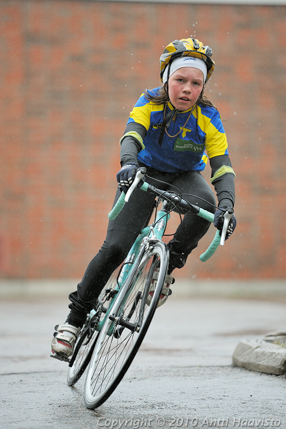 _DSC8267.jpg - Killin Kaivin -kortteliajo Tampereen Hervannassa