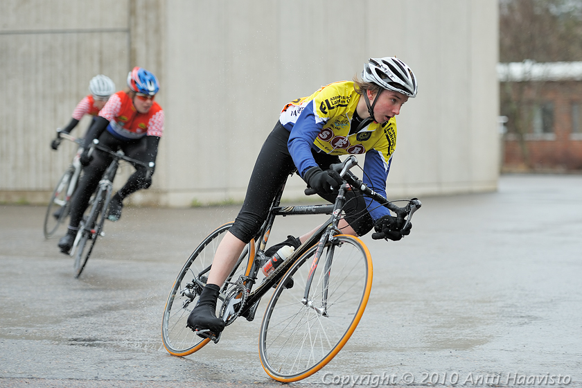 _DSC8320.jpg - Killin Kaivin -kortteliajo Tampereen Hervannassa