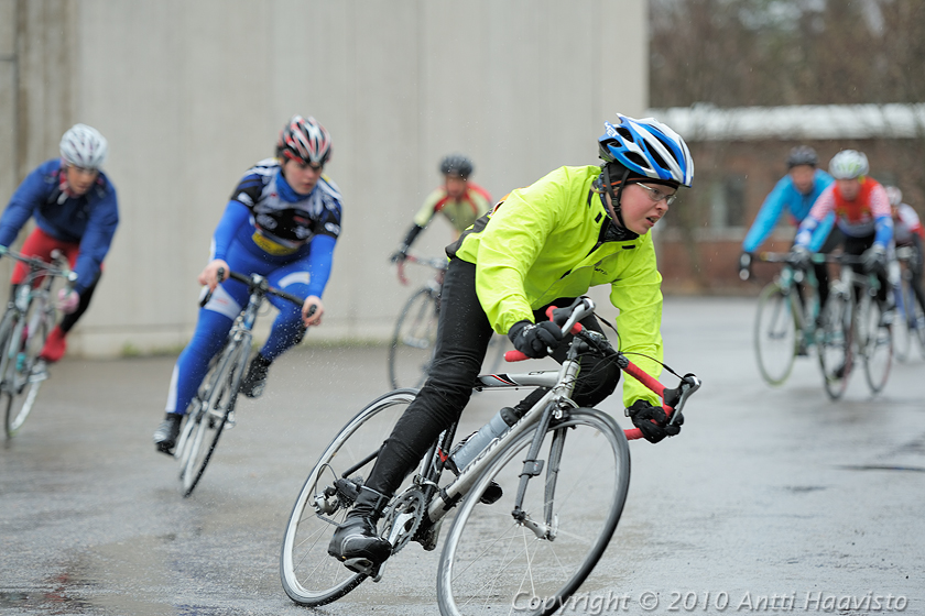 _DSC8324.jpg - Killin Kaivin -kortteliajo Tampereen Hervannassa