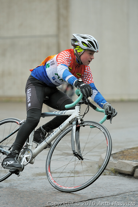 _DSC8341.jpg - Killin Kaivin -kortteliajo Tampereen Hervannassa