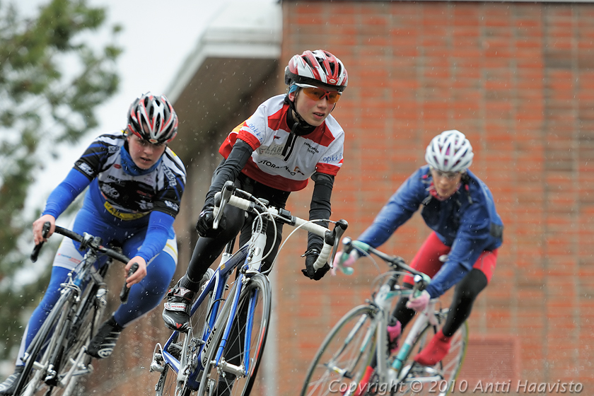 _DSC8368.jpg - Killin Kaivin -kortteliajo Tampereen Hervannassa