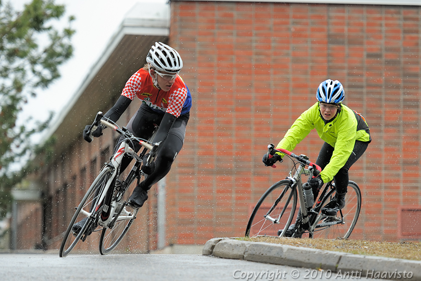 _DSC8376.jpg - Killin Kaivin -kortteliajo Tampereen Hervannassa