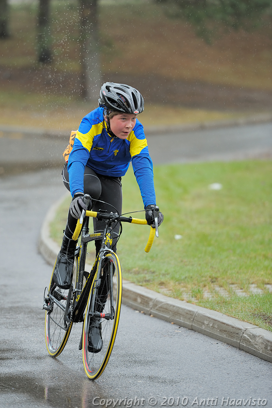 _DSC8407.jpg - Killin Kaivin -kortteliajo Tampereen Hervannassa