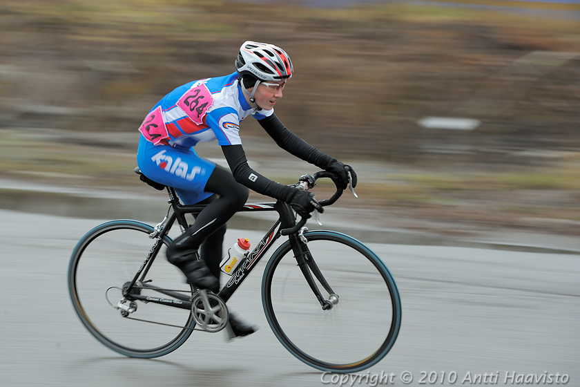 _DSC8451.jpg - Killin Kaivin -kortteliajo Tampereen Hervannassa