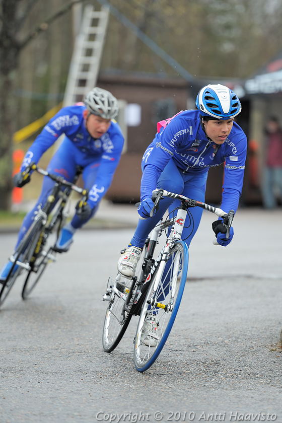 _DSC8457.jpg - Killin Kaivin -kortteliajo Tampereen Hervannassa