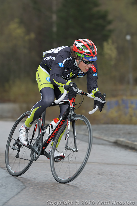 _DSC8757.jpg - SM-kortteliajo Tampereen Hervannassa 8.5.2010