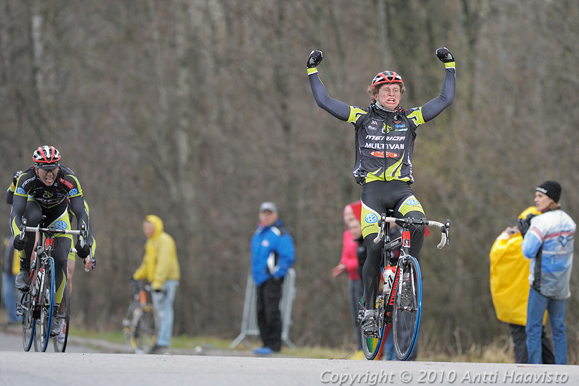 _DSC9118.jpg - SM-kortteliajo Tampereen Hervannassa 8.5.2010