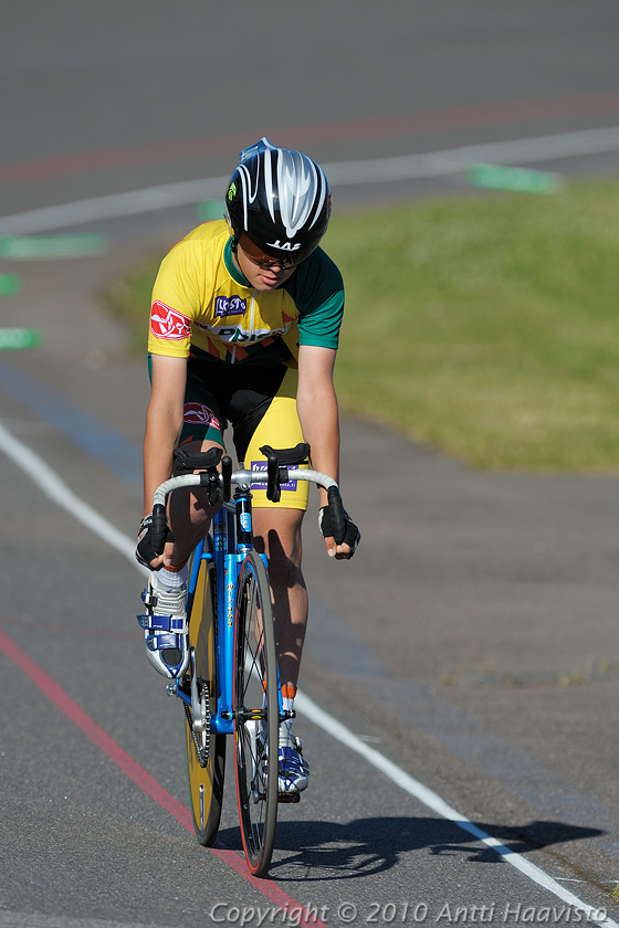 _DSC3257.jpg - M-16, 1 km aika-ajo: Arno Hämäläinen, OP-P