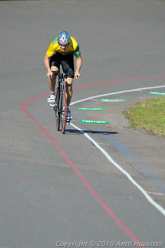 _DSC3295.jpg - M-18, 1 km aika-ajo: Eemeli Välimaa, OP-P