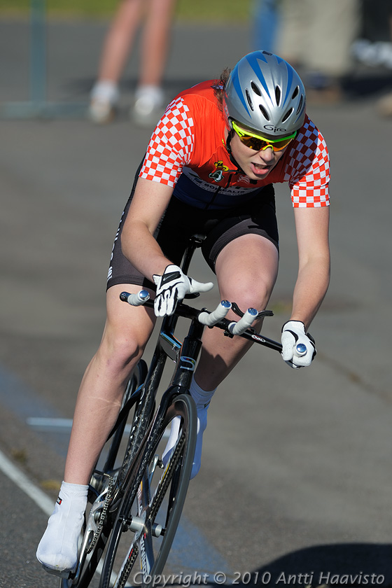 _DSC3399.jpg - M-18, 1 km aika-ajo: Tuomas Hyrkäs, Akilles