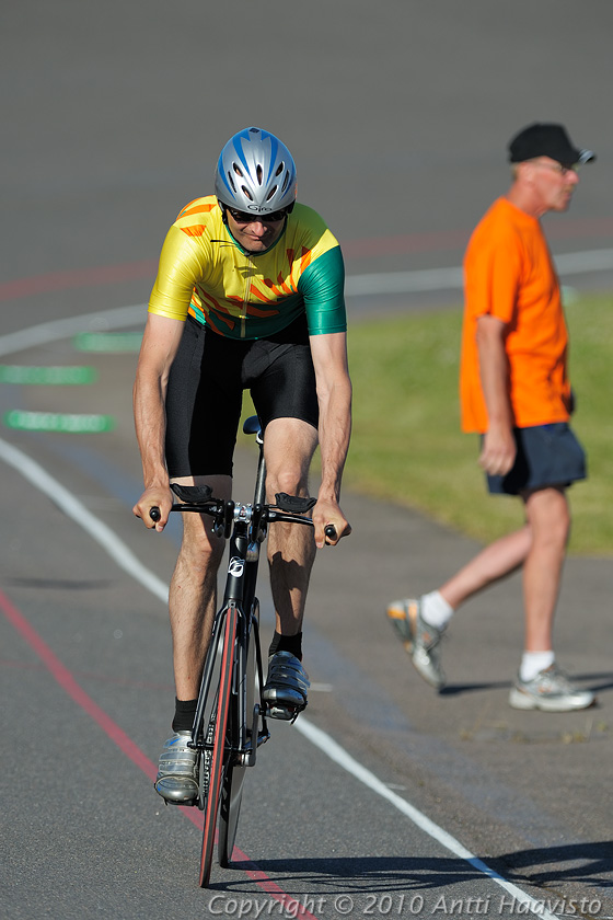 _DSC3506.jpg - M-40, 1 km aika-ajo: Pekka Välimaa, OP-P