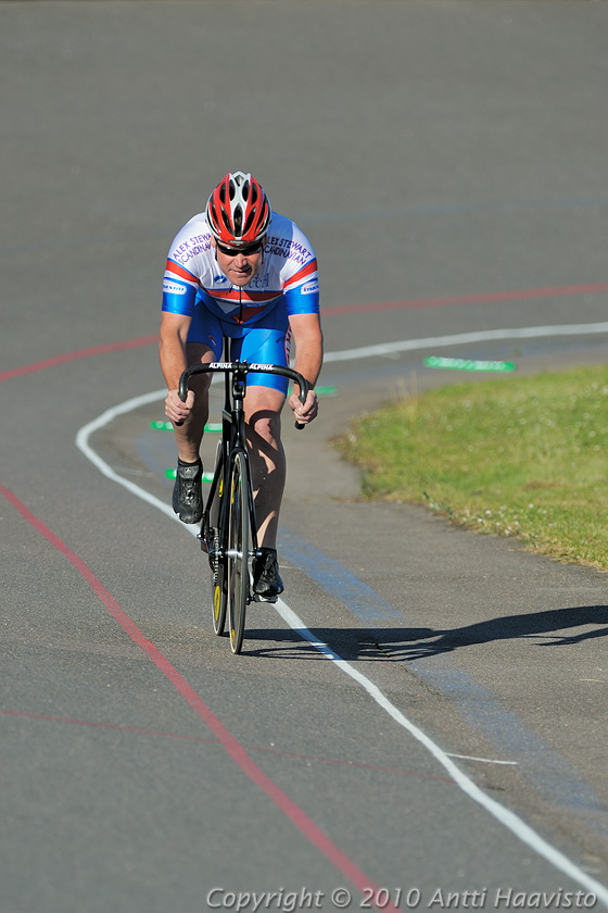 _DSC3714.jpg - M-40, 1 km aika-ajo: Mika Riihelä, CCH