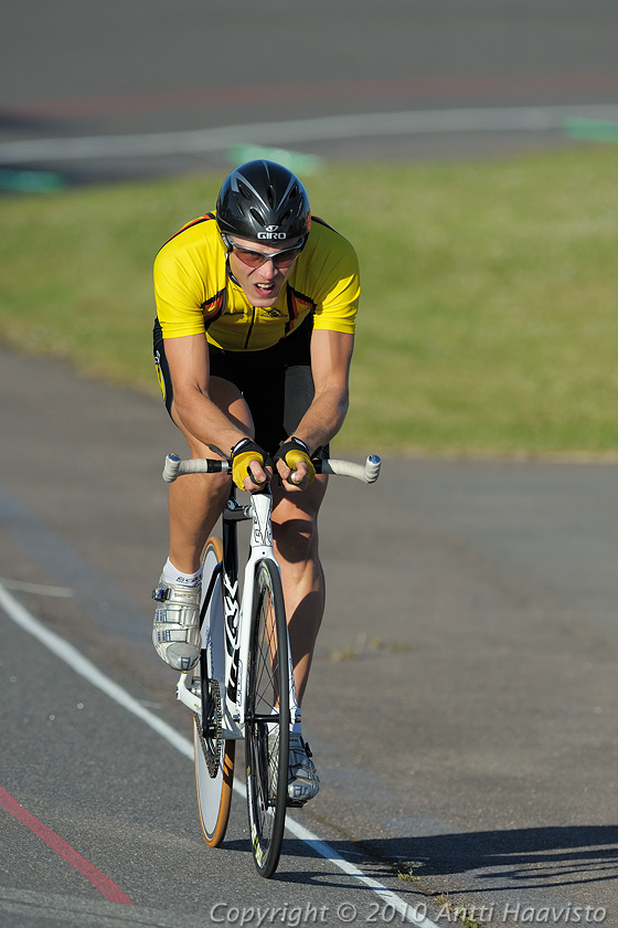 _DSC4017.jpg - Miehet, 1 km aika-ajo: Mika Simola, TuUL