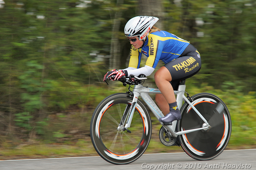 _DSC6199.jpg - Naiset: Lotta Lepistö, Porin Tarmo (kesk.)