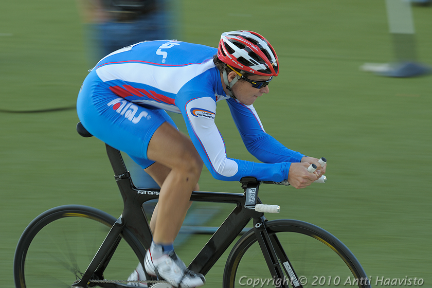 _DSC5570.jpg - 1 km aika-ajo, Risto Aaltio, TWL