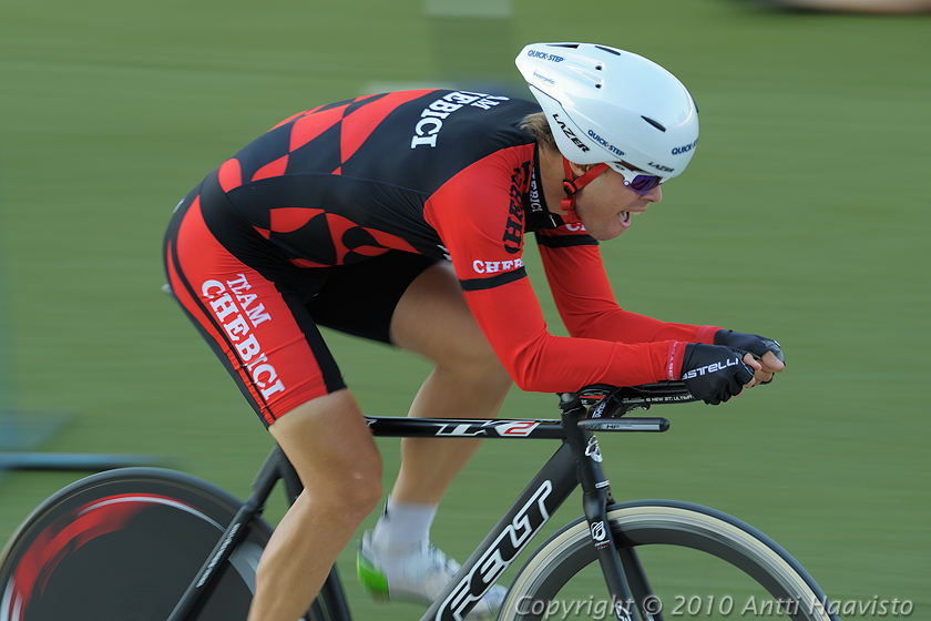 _DSC5613.jpg - 1 km aika-ajo, Juhani Timmerbacka, Chebici-Isku