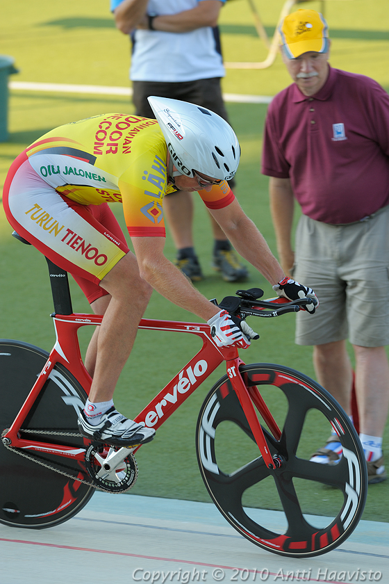 _DSC5655.jpg - 1 km aika-ajo, Samu Ilonen, TVC