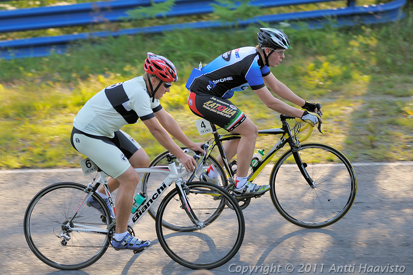 _DSC7068.jpg - Ville Kantell, Tawast Cycling Club ja Esa-Pekka Viinikka, Hämeenlinnan Tarmo
