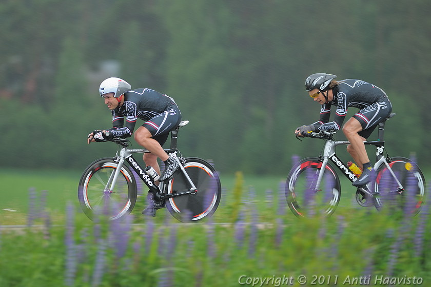 _DSC0789.jpg - Miehet 54 km: Rauman Seudun Pyöräilijät, Mika Pihkoluoma ja Aki Sund (7./1.16.13,48)