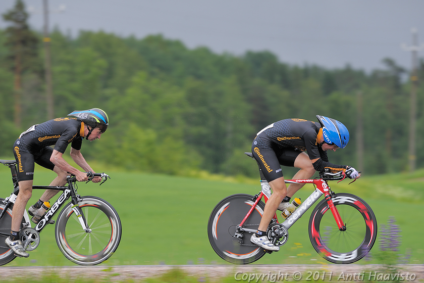 _DSC1236.jpg - Miehet 54 km: Velo 8, Samuel Halme ja Marko Leppämäki (3./1.11.43,75)