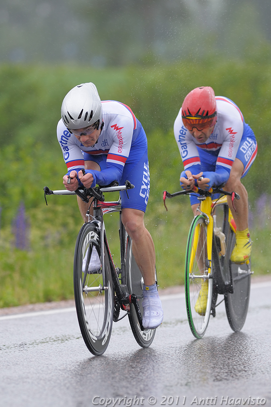 _DSC1365.jpg - Miehet 54 km: Cycle Club Helsinki, Jan Elmgren ja Kreu Maisniemi (2./1.11.29,13)