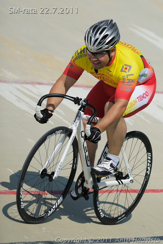 _DSC3338.jpg - Miehet 1 km aika-ajo: Harold Häkkinen, TVC