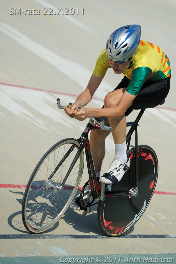 _DSC3514.jpg - M-16 1 km aika-ajo: Iiro Väyrynen, OP-P