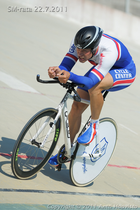 _DSC3519.jpg - M-30 1 km aika-ajo: Juhani Tammisto, CCH