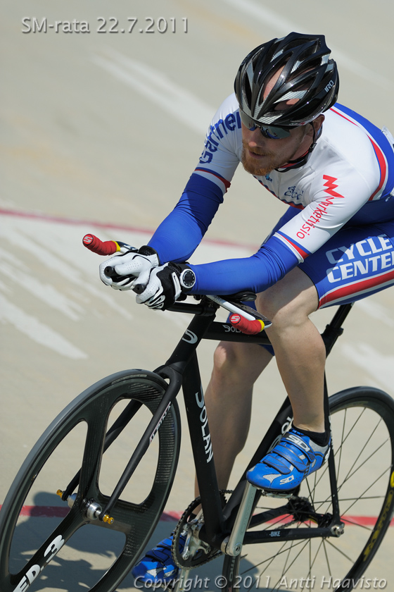 _DSC3542.jpg - M-30 1 km aika-ajo: Lauri Arte, CCH