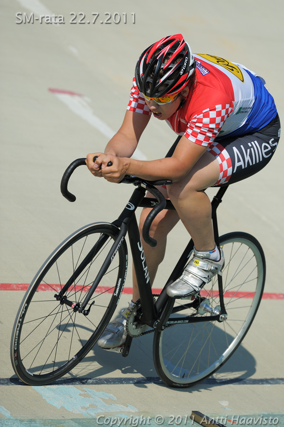 _DSC3942.jpg - M-16 1 km aika-ajo: Arttu Suvisaari, Akilles