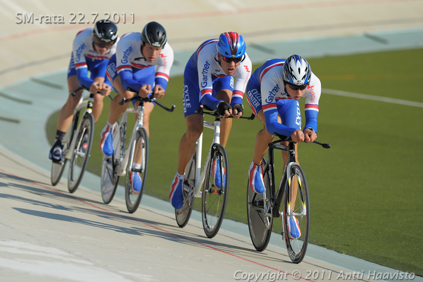 _DSC4644.jpg - Miehet 4 km joukkueajo: Cycle Club Helsinki