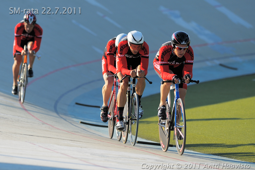 _DSC4722.jpg - Miehet 4 km joukkueajo: Koiviston Isku