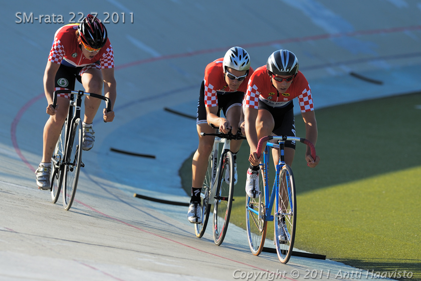 _DSC4777.jpg - M-18 4 km joukkueajo: Porvoon Akilles