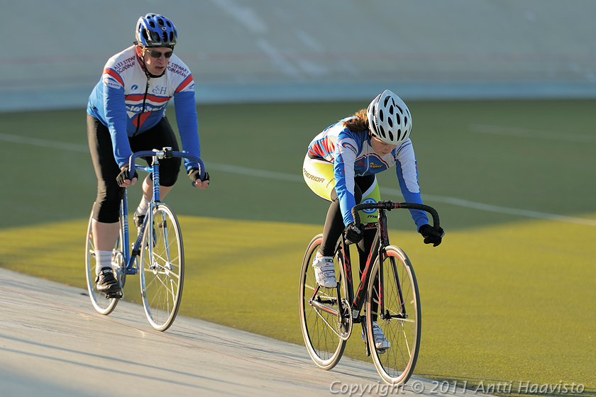 _DSC8672.jpg - Ratapyöräilykilpailut Helsingin Velodromilla