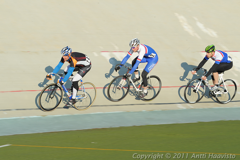 _DSC8824.jpg - Ratapyöräilykilpailut Helsingin Velodromilla