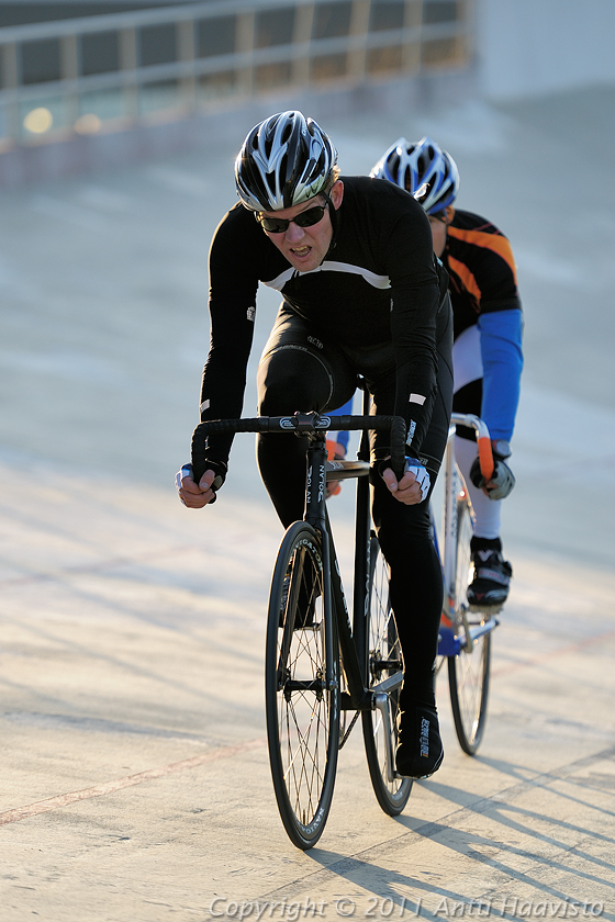 _DSC8908.jpg - Ratapyöräilykilpailut Helsingin Velodromilla
