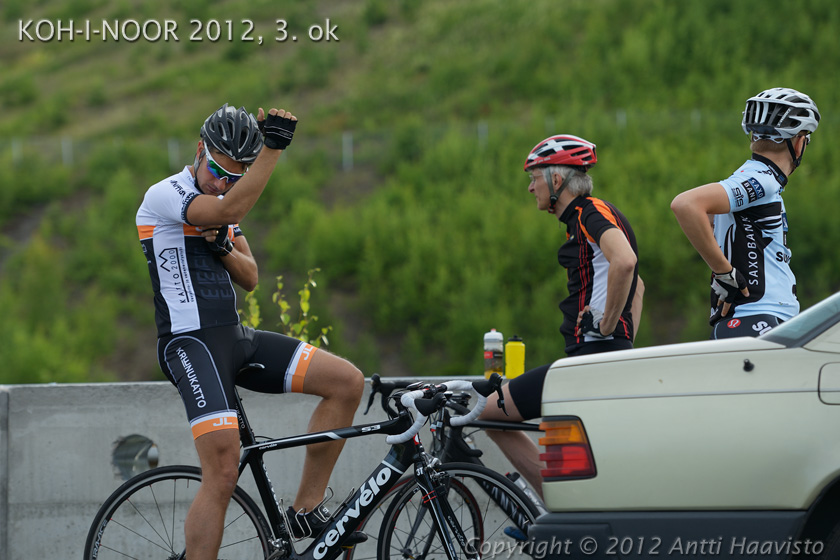 _DSC0029.jpg - Stefani Urmas, P-Union, Jari Kulmala, IK-32 ja Ilkka Laine, IK-32